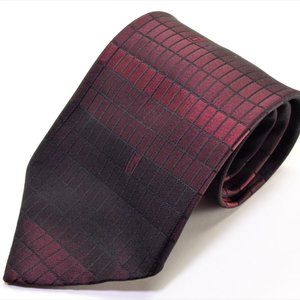 Gucci Burgundy Red Geometric Mens Silk Necktie